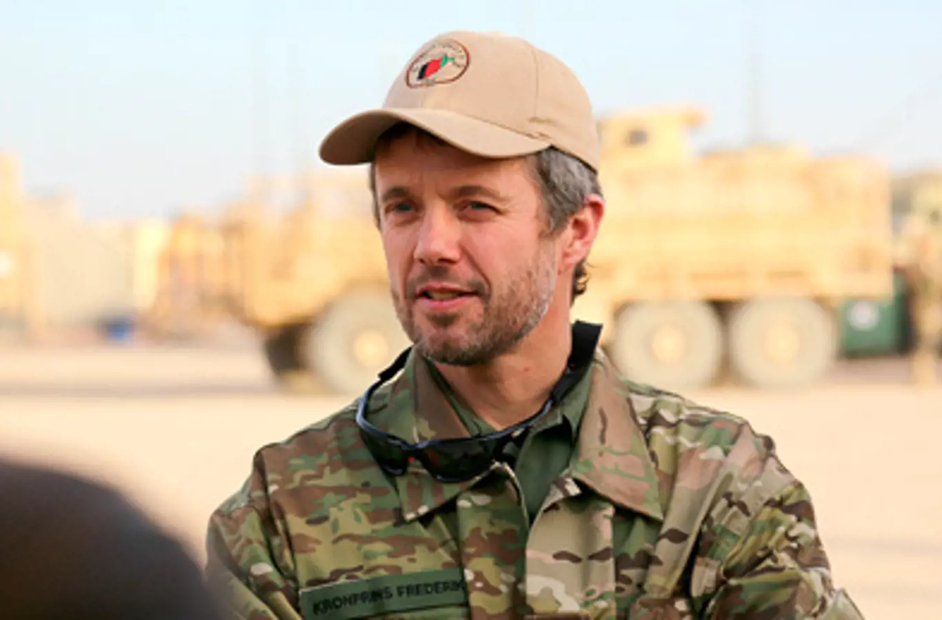 Kronprinsen mødte soldaterne fra Hold 16 i den danske lejr Camp Viking, der ligger inde i den store, multinationale base Camp Bastion i Helmand.