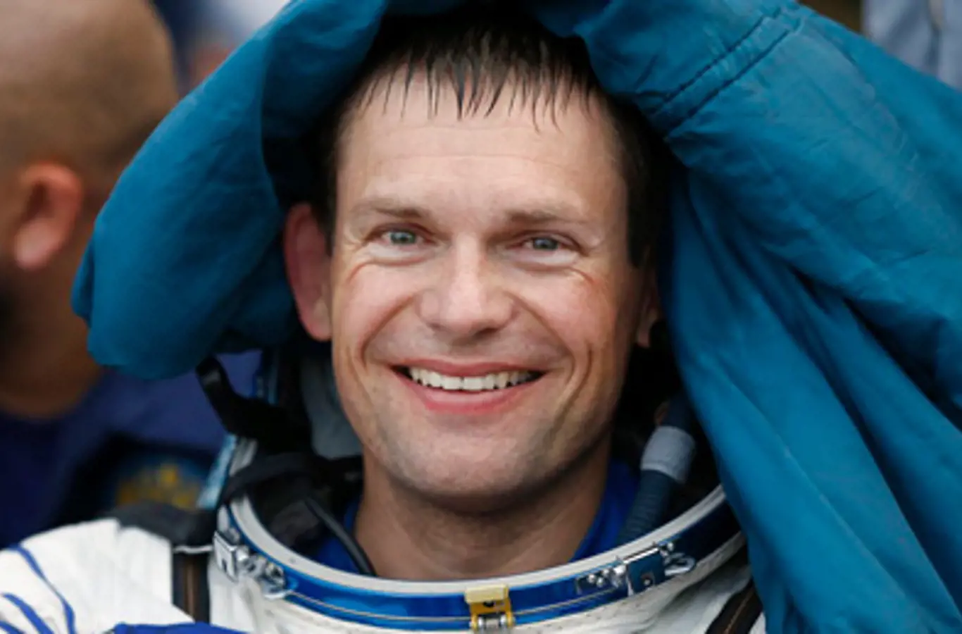 Astronaut Andreas Mogensen efter landing.