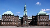 Christiansborg-Slot_lille.jpg