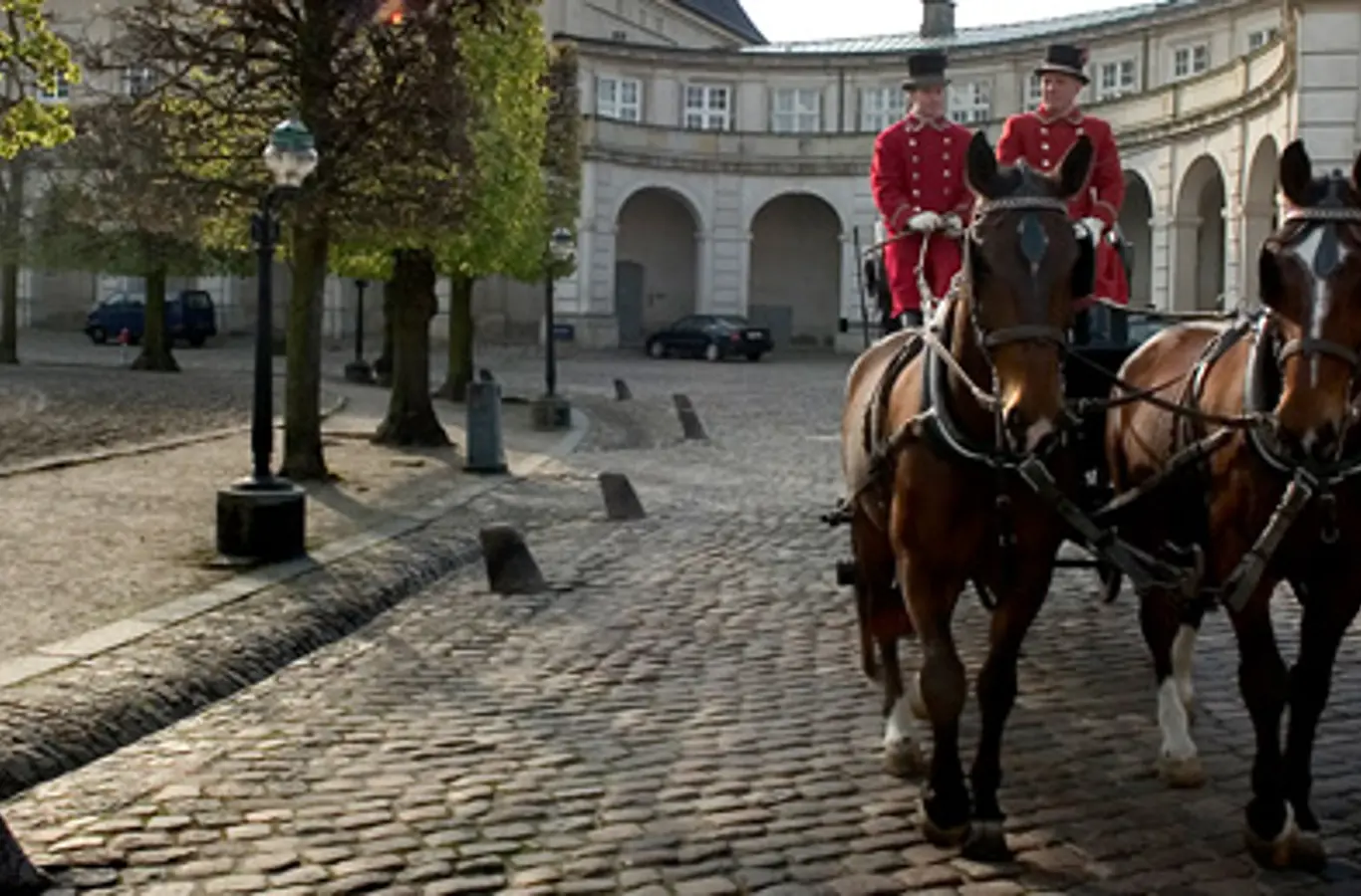 Morgentur med hestene ved De Kongelige Stalde, Christiansborg Slot